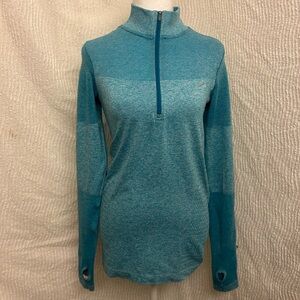 Nike Running Shirt Women’s M Green Blue Long Sleeve Quick Dry Thumb Holes